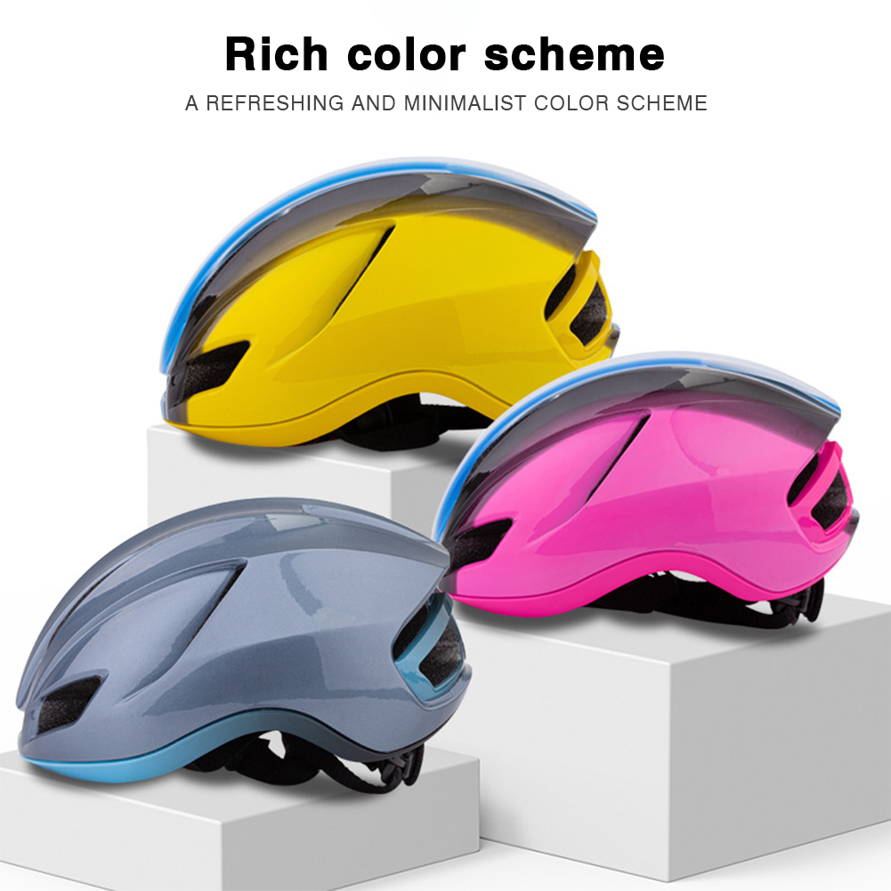 Lightweight Bike Helmet Man Women Safety Helmet Outdoor Motorcycle Off-road Helmet with Rechargeable Tail Light 3d137