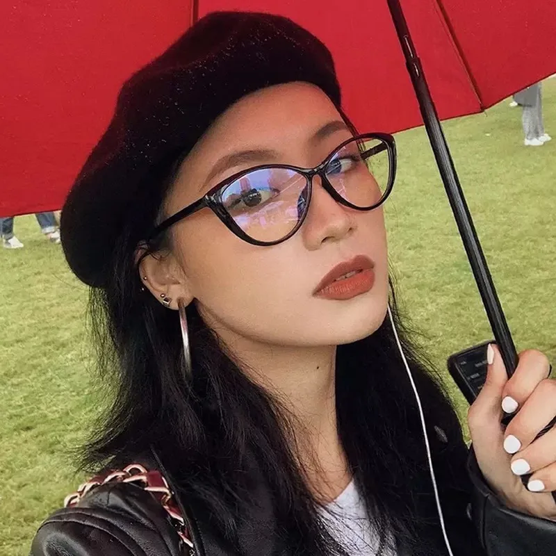 New Anti Blue Light Glasses Women Eyeglasses Optical Spectacle Glasses Luxury Brand Designer Cat Eye Transparent Ladies Eyewear