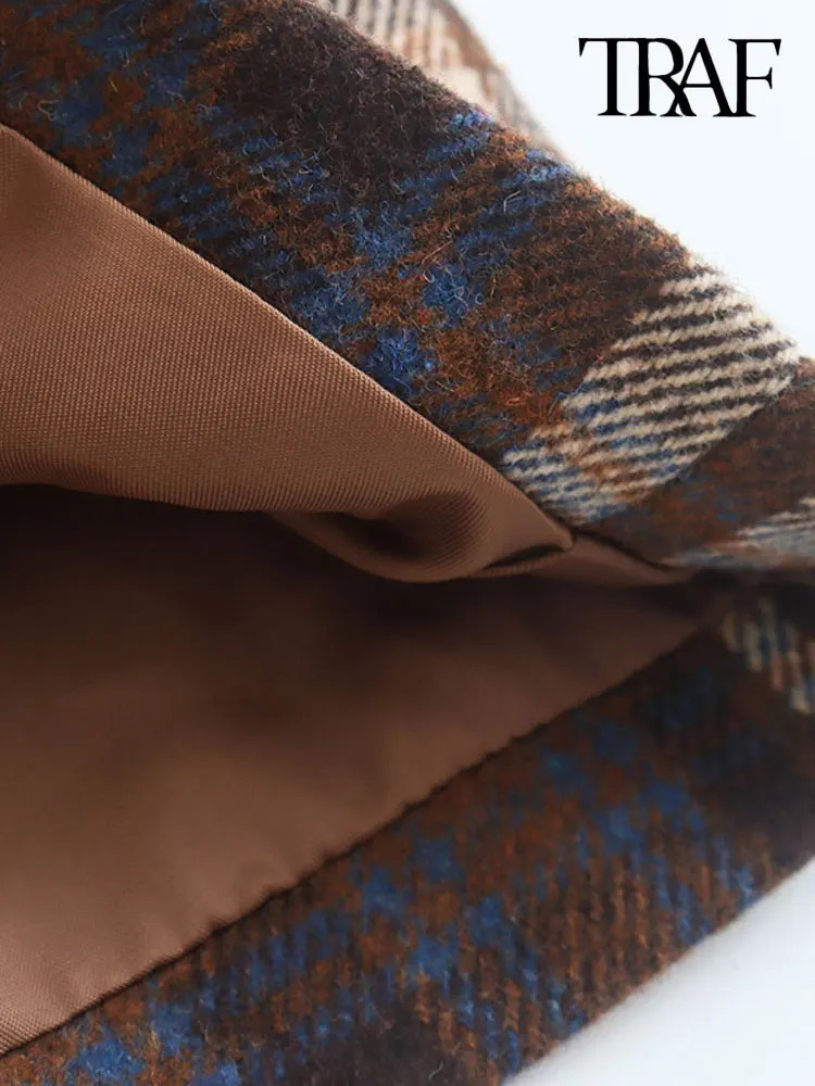 TRAF-Cropped Plaid Jacket for Women Long Sleeve Coat Button-up Female Outerwear Chic Tops Fashion 241112