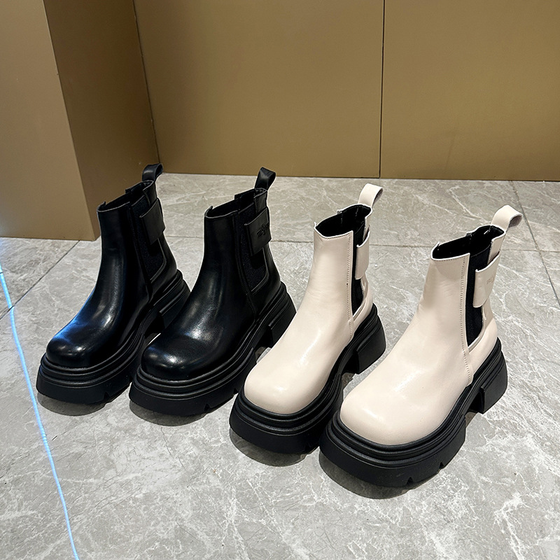 Designer Women's British Style Autumn Thick Soled Fashionable Short Boots The new versatile trend Thick-soled cigarette boots Martin boots 85