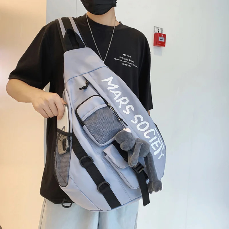 Mens Korean Trend Messenger Shoulder Bag Sports Travel Large Capacity Backpack Female Students Crossbody Chest Casual bolso 241111