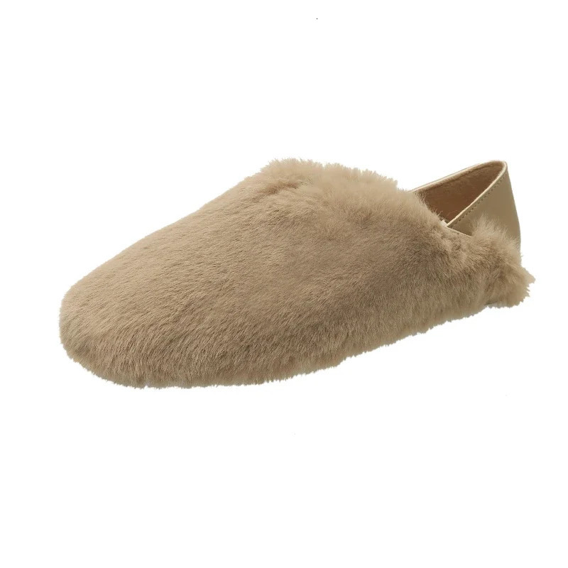 Lambwool Moccasins Womens Winter Cotton Shoes Womens Warm Plush Coat Comfortable Curly Woolen Leather Apartment Womens Large Size 241111