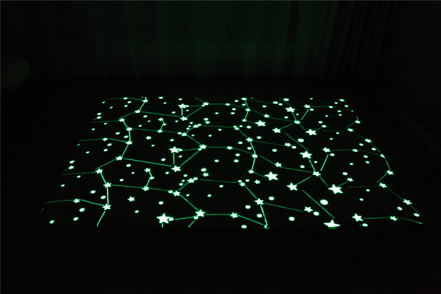 Luminous Area Rug Glow in The Dark Unique Soft Washable Modern Indoor Rugs for Kids Anti-Slip Bedroom Living Room Carpets Rugs