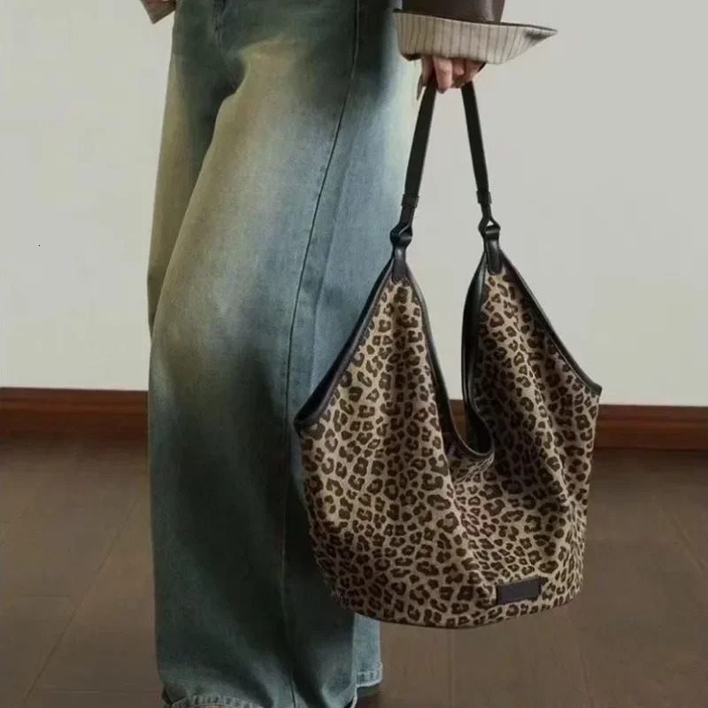 Retro Leopard Handbag Womens Fashion Y2k Shoulder Bag Korean Fashion Fashion Handbag 241111