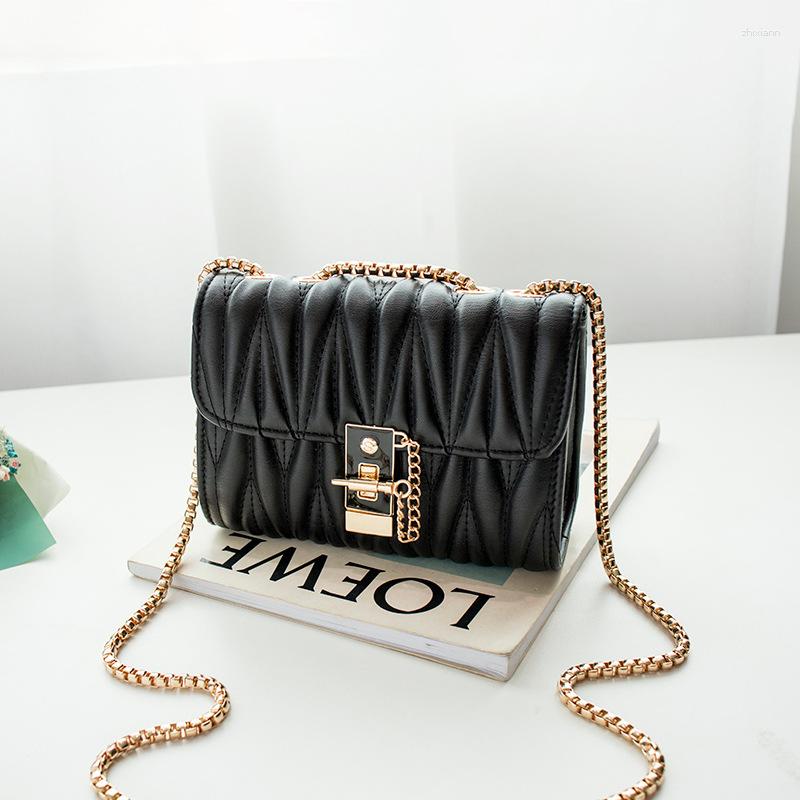 Bag Guangzhou Women's 2024 Autumn And Winter European American Style Wholesale Diamond Embroidery Thread Lock Single