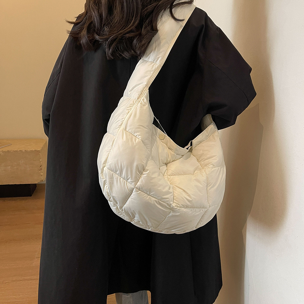 Quilted Underarm Bag Small Quilted Handbag Solid Color Diamond Lattice Bag Soft Simple Handbag Large Capacity Casual Clutch Bags
