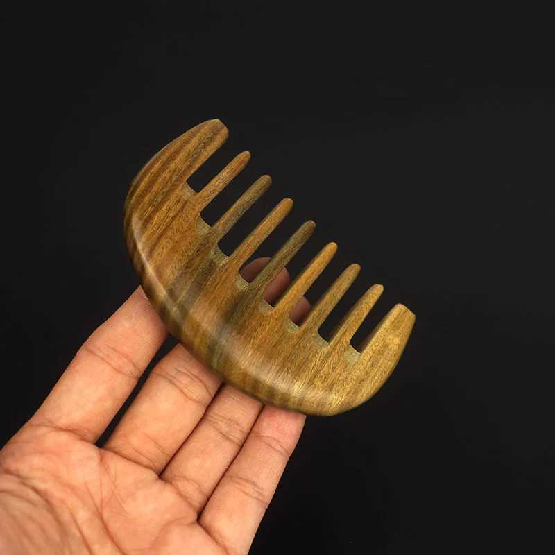 Handmade natural green sandalwood hair comb anti-static hair comb wooden hair comb household portable scalp womens wide teeth W241112