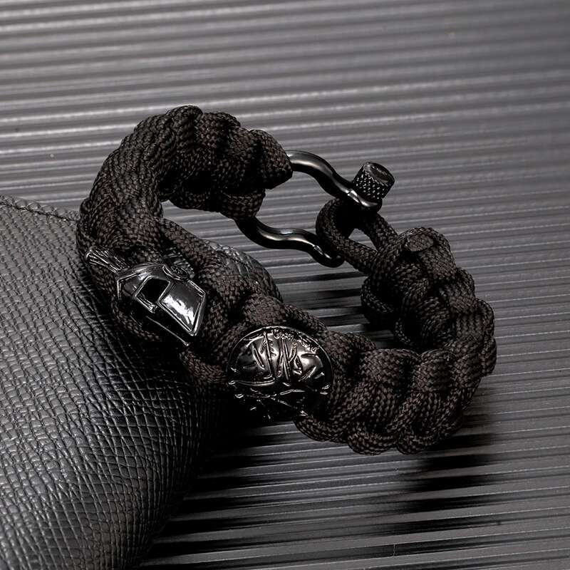 ENDN Creative Design Spartan Warrior Helmet Horseshoe Buckle Survival Vikings Accessories Handmade Paracord Bracelet
