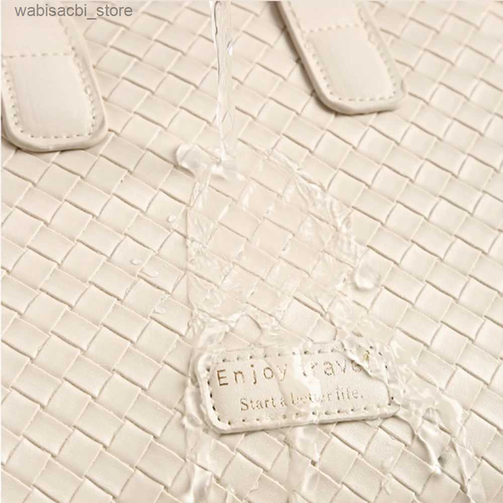 Cosmetic Bags Women Pu Makeup Bag Traveling Cosmetic BagToiletry Bag Skincare Products Organizer Toiletries Storage Case L49