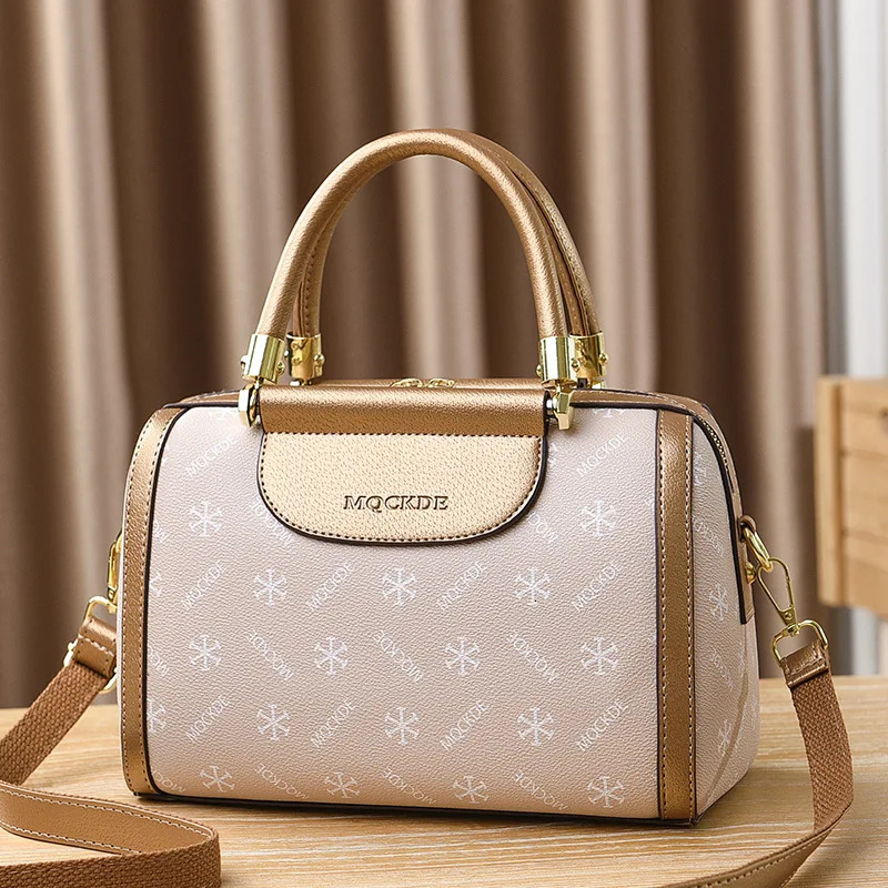 Fashion Boston Womens Bags Large Capacity y ner Handbag Quality Leather Single Shoulder Crossbody Bag women 241111