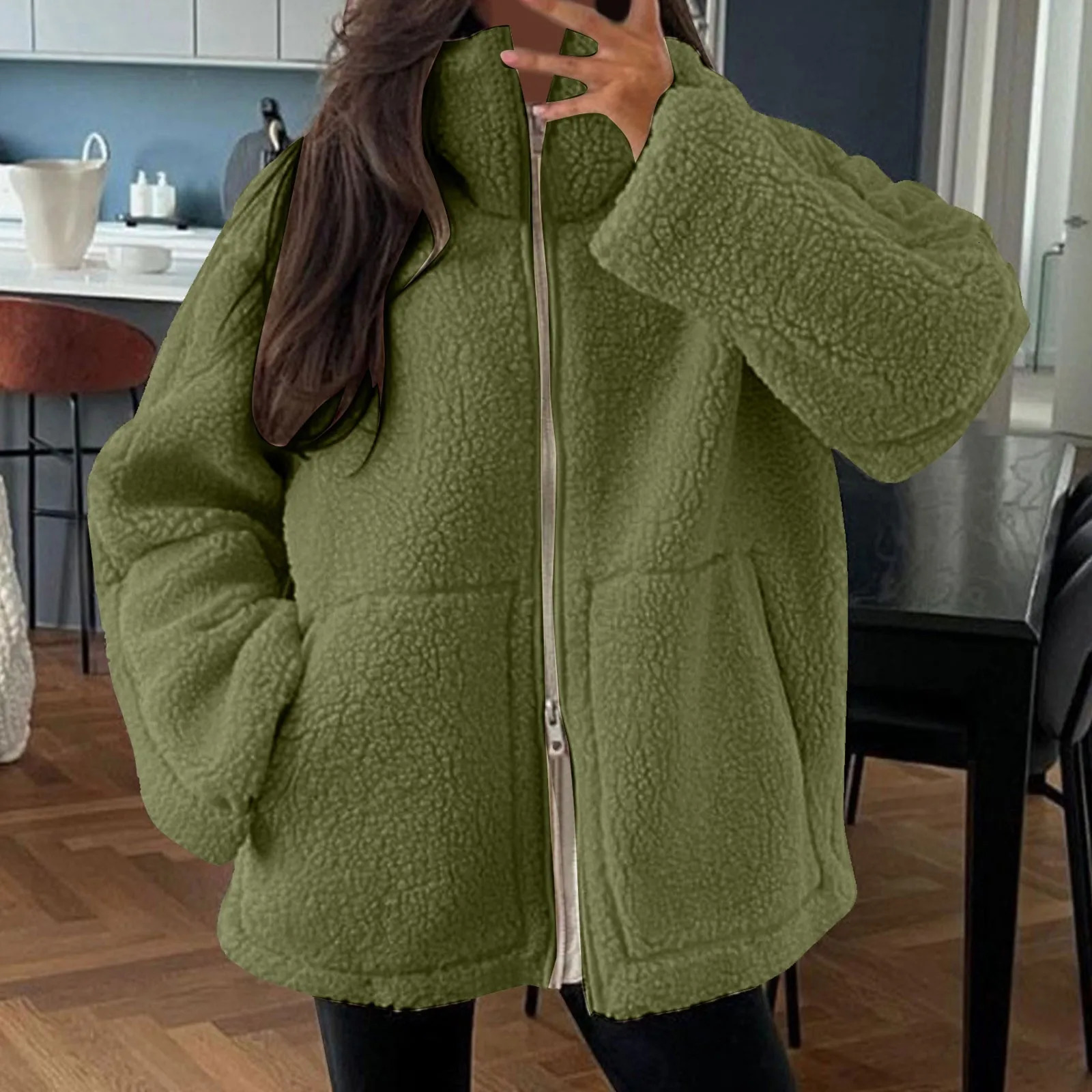 Autumn womens winter coat oversized teddy bear coat warm thick wool faux fur coat winter jacket womens long sleeved top 241112