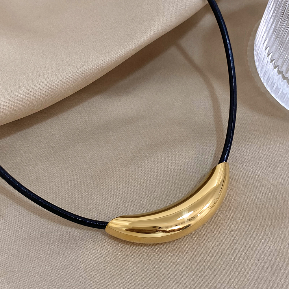 HAO Vintage Chunky Gold Color Metal Tube Pendant Black Leather Wax Rope Choker Necklaces for Women New Charm Jewelry Gift 5