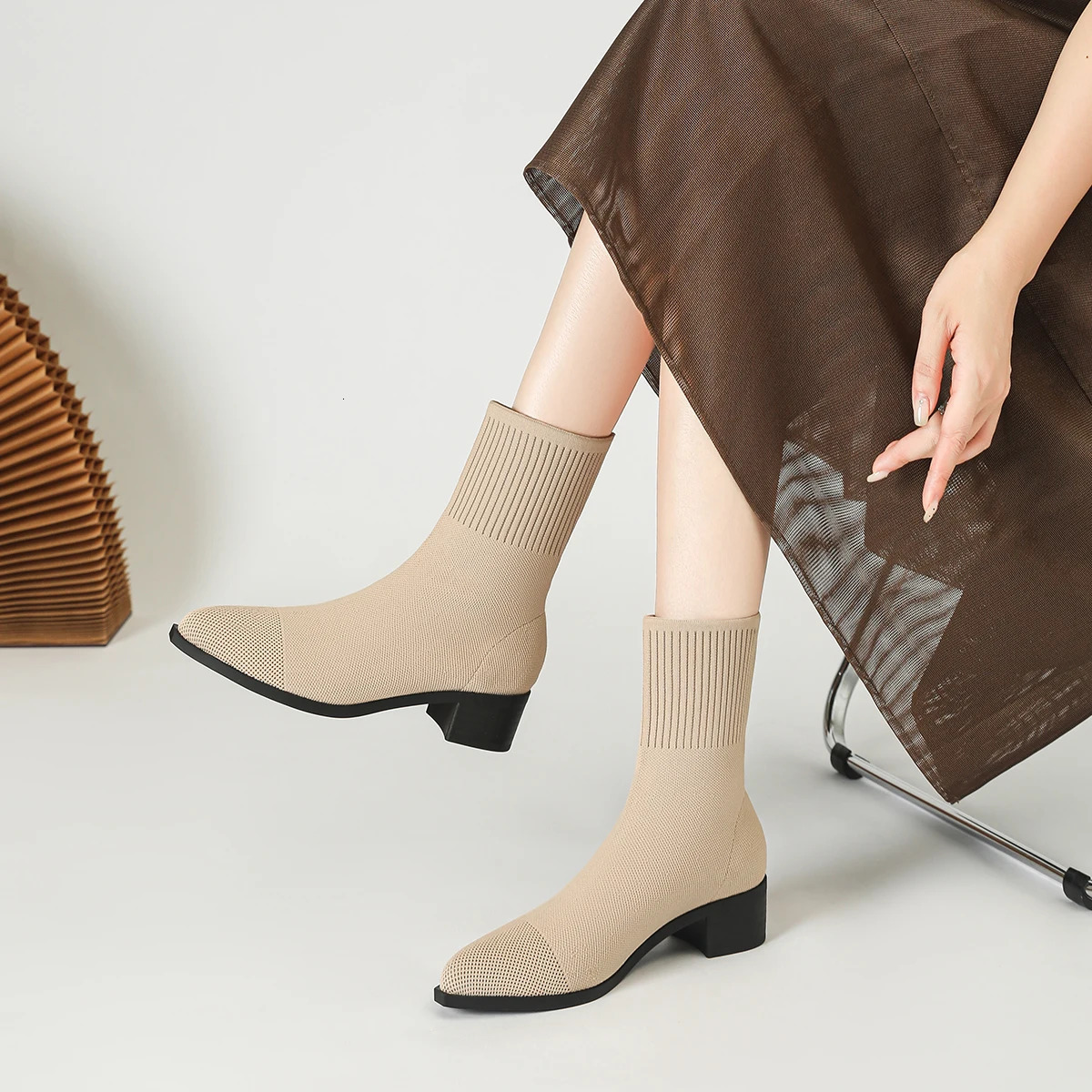 Womens boots 2024 large fashionable knitted non slip rubber sole boots heel height 5cm 241112