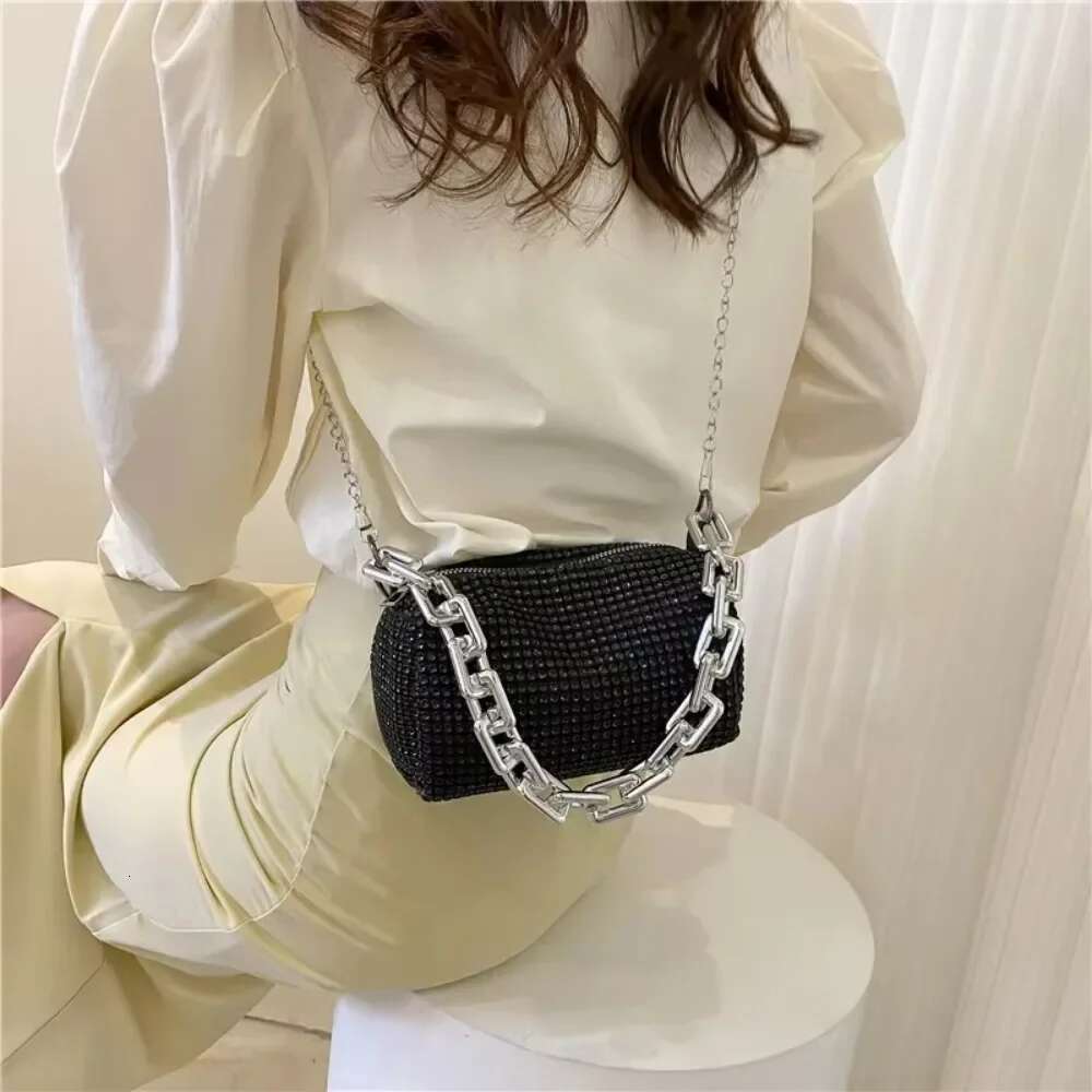 2024 New Trendy Summer Personalized Fashion Crossbody Underarm Bag for Women