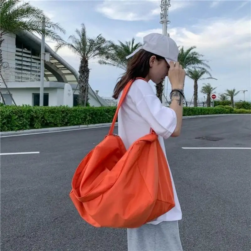 High quality casual womens handbag large capacity shoulder bag waterproof canvas handbag fashionable handbag model 241111