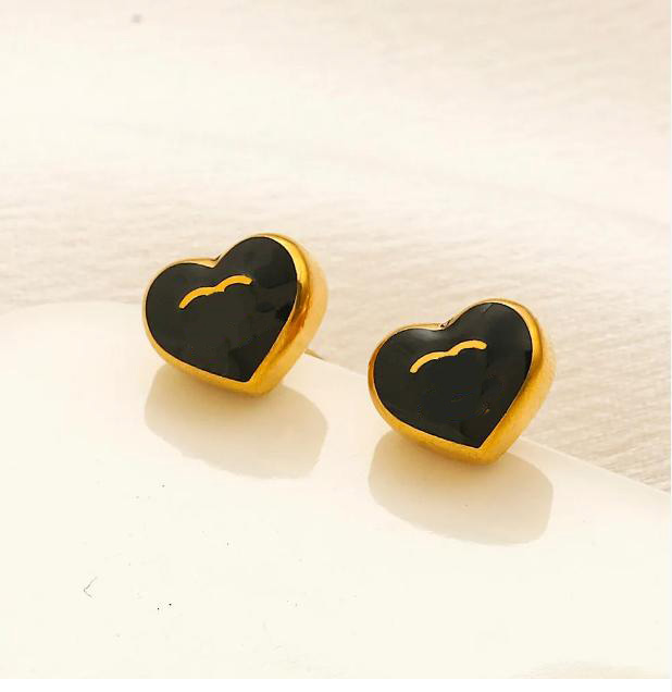 20style Designer Stud Earrings Fashion Heart Dia Letter Earring For Charm Women Brand Jewelry Accessory Gifts High Quality