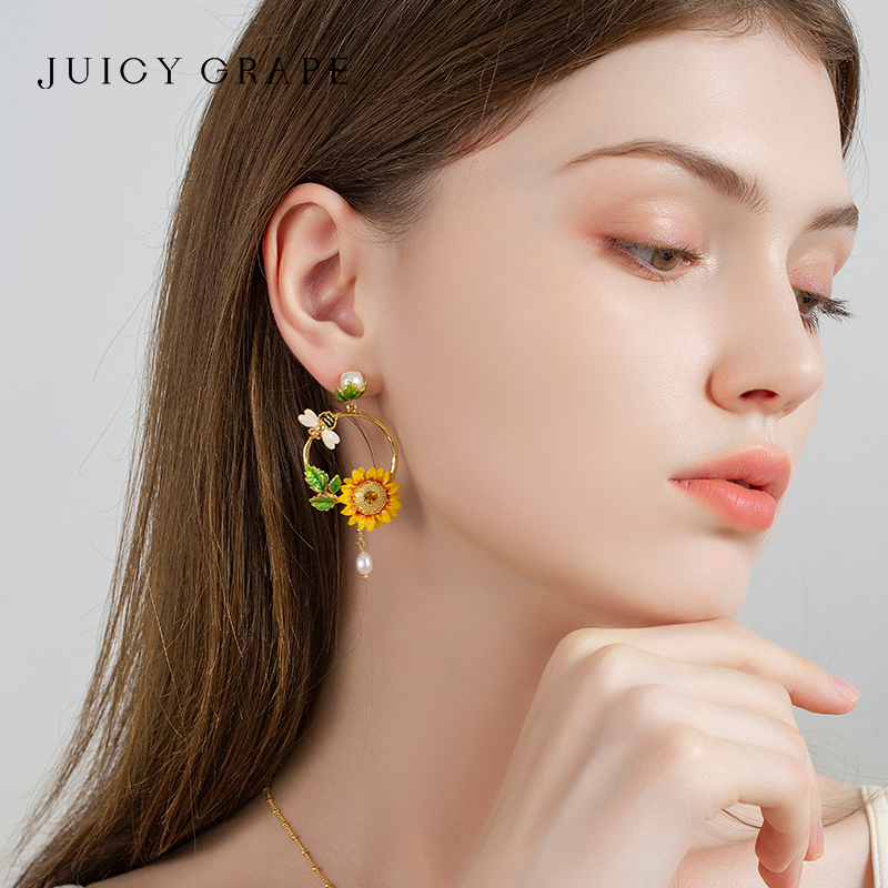 JUICY GRAPE French Light Elegant Enamel Suower Earrings Handcrafted Fashionable Jewelry Trendy Earrings for Women 27ce1