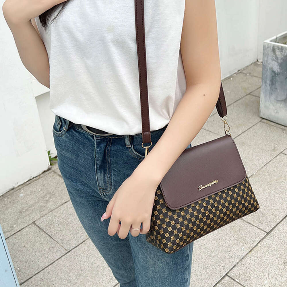 Printed small square 2024ladies new fall makeup storage women's shoulder bag