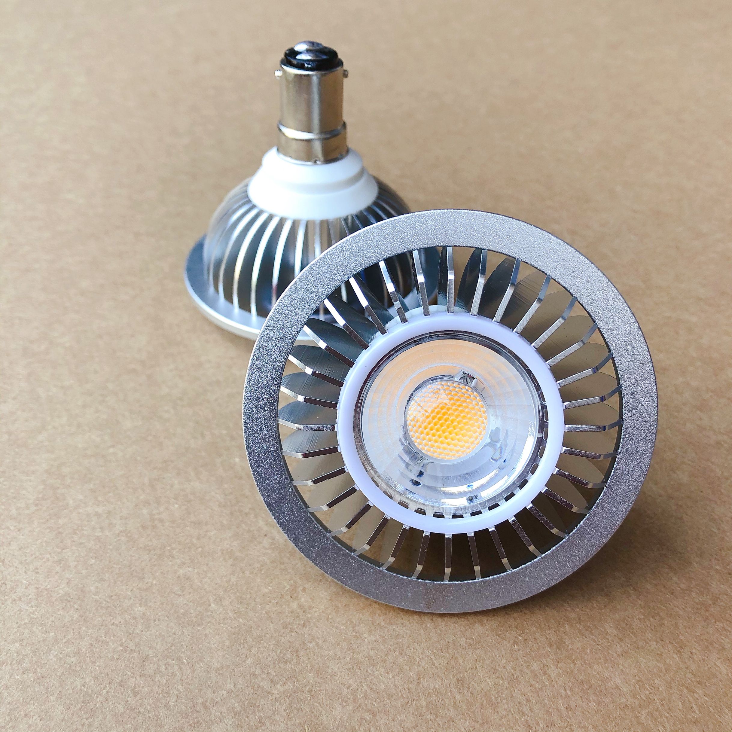 AR70 LED Spotlight Dimmable 7W COB BA15D LED Bulb Lamp Spot Light AC85-265V DC12V LED Bulb Light for Home Commerical Lighting