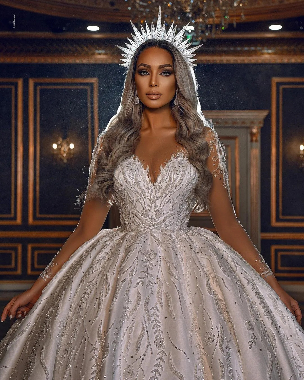 Gorgeous A Line Women Wedding Dress Sheer Neck Long Sleeves Bridal Gowns Sequins Lace Sweep Train Dress Custom Made vestidos de novia