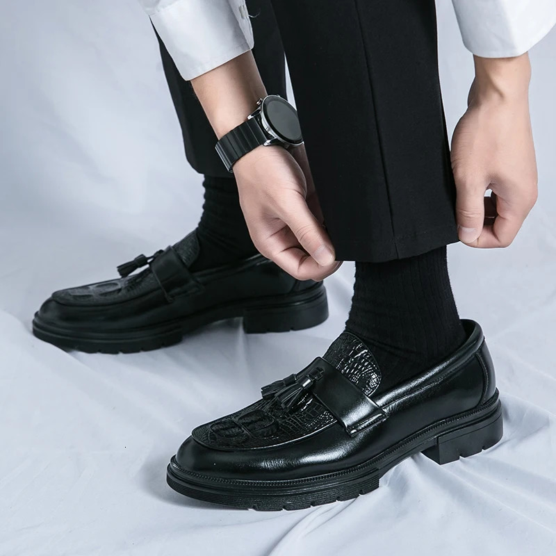 Men Business Formal Loafers Slipon Shoes Fashion Alligator Pattern British Style Leather Moccasins Flats 241111