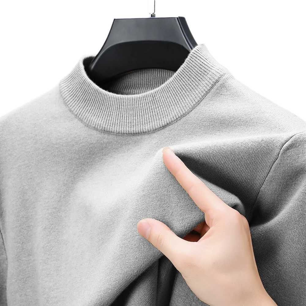 Autumn mens half neck sweater plain neck knit sweater solid color zipper breathable and warm winter outdoor T-shirt W2411111