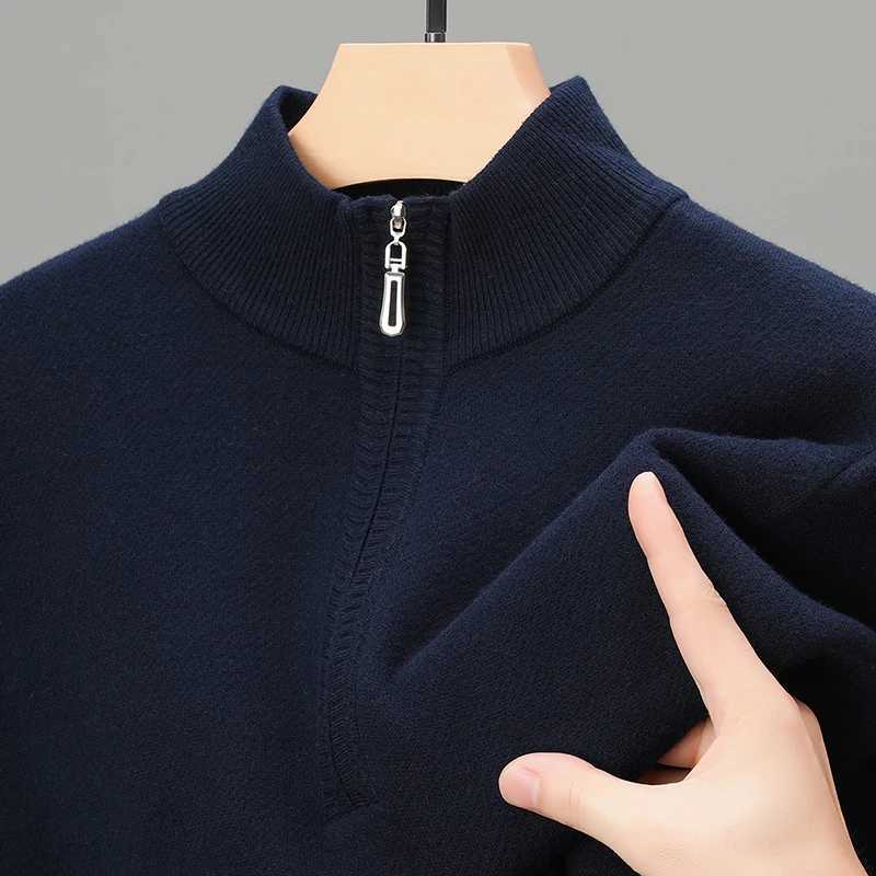 Pure wool sweater for autumn and winter mens standing collar suitable for young and middle-aged people wearing a half turtle neck zipper sweater at th