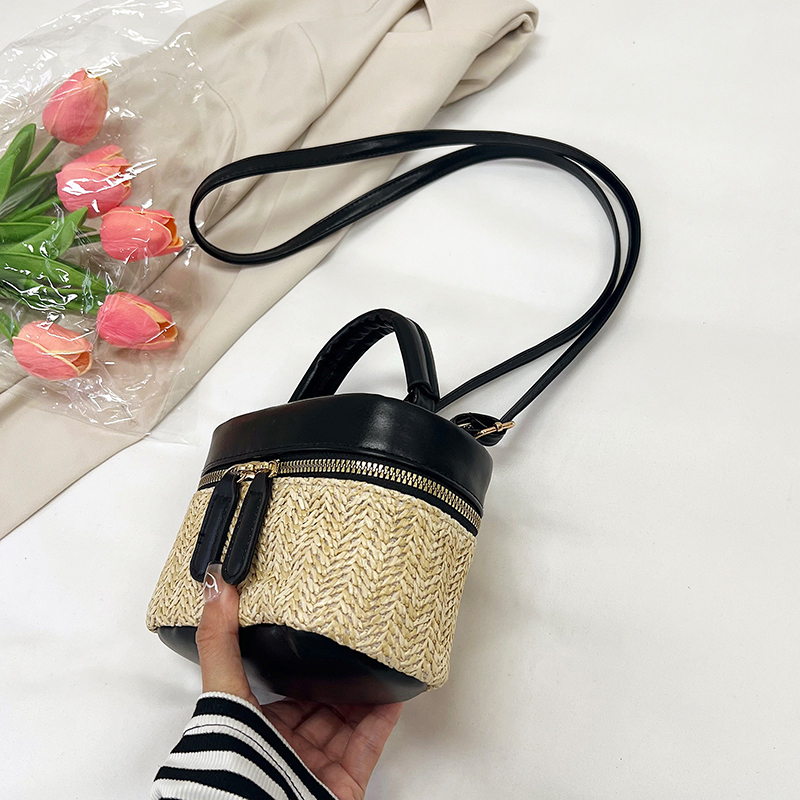 Summer for Women Straw Shoulder Bags Rattan Crossbody Beach Woven Top Handle Bag Box Raffia Casual Handbags