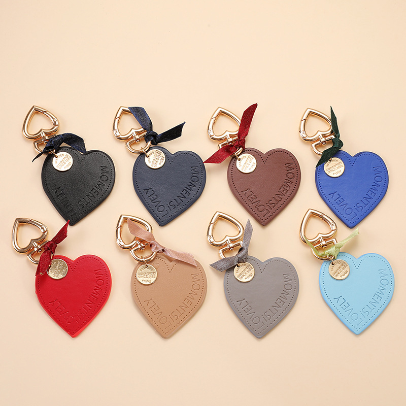 New Leather Keychain Letter Heart Shape Key Holder Female Love Heart Bag Pendant Charms Trinket Keyring Car Key Chain Women Gift