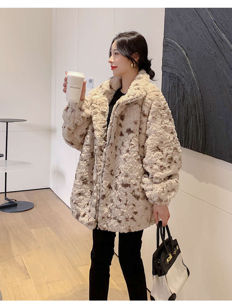 shanshi fur coat women New leopard print brushed coat for autumn and winter women imitating rabbit fur with spotted patterns loose plush clothes