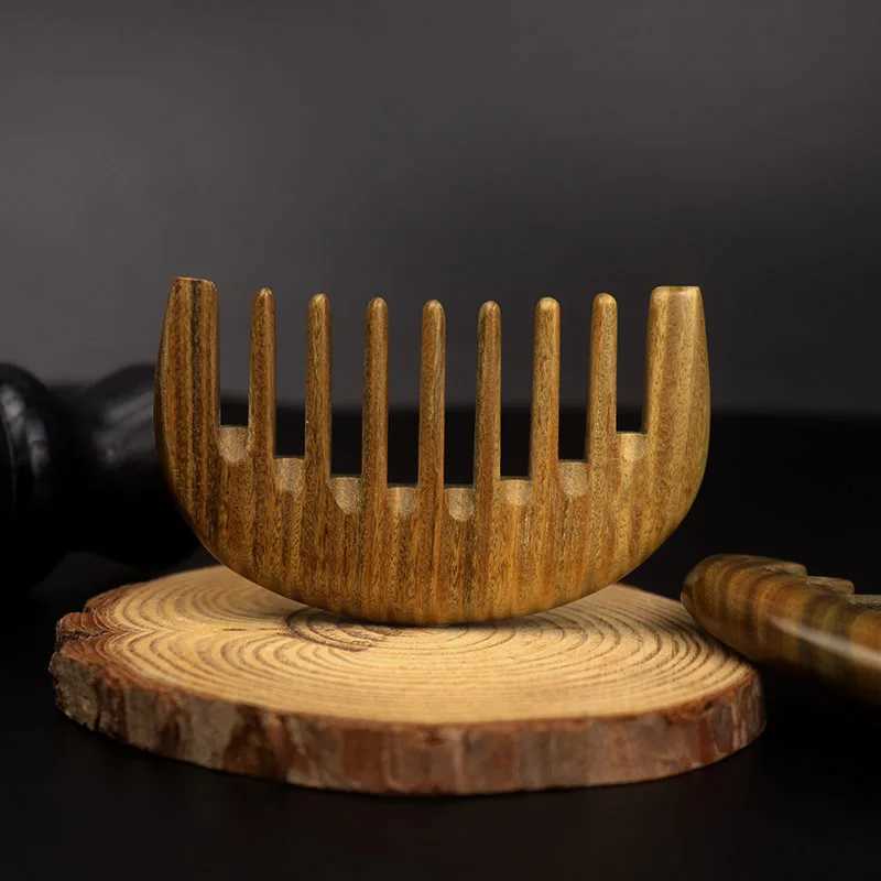 Handmade natural green sandalwood hair comb anti-static hair comb wooden hair comb household portable scalp womens wide teeth W241112