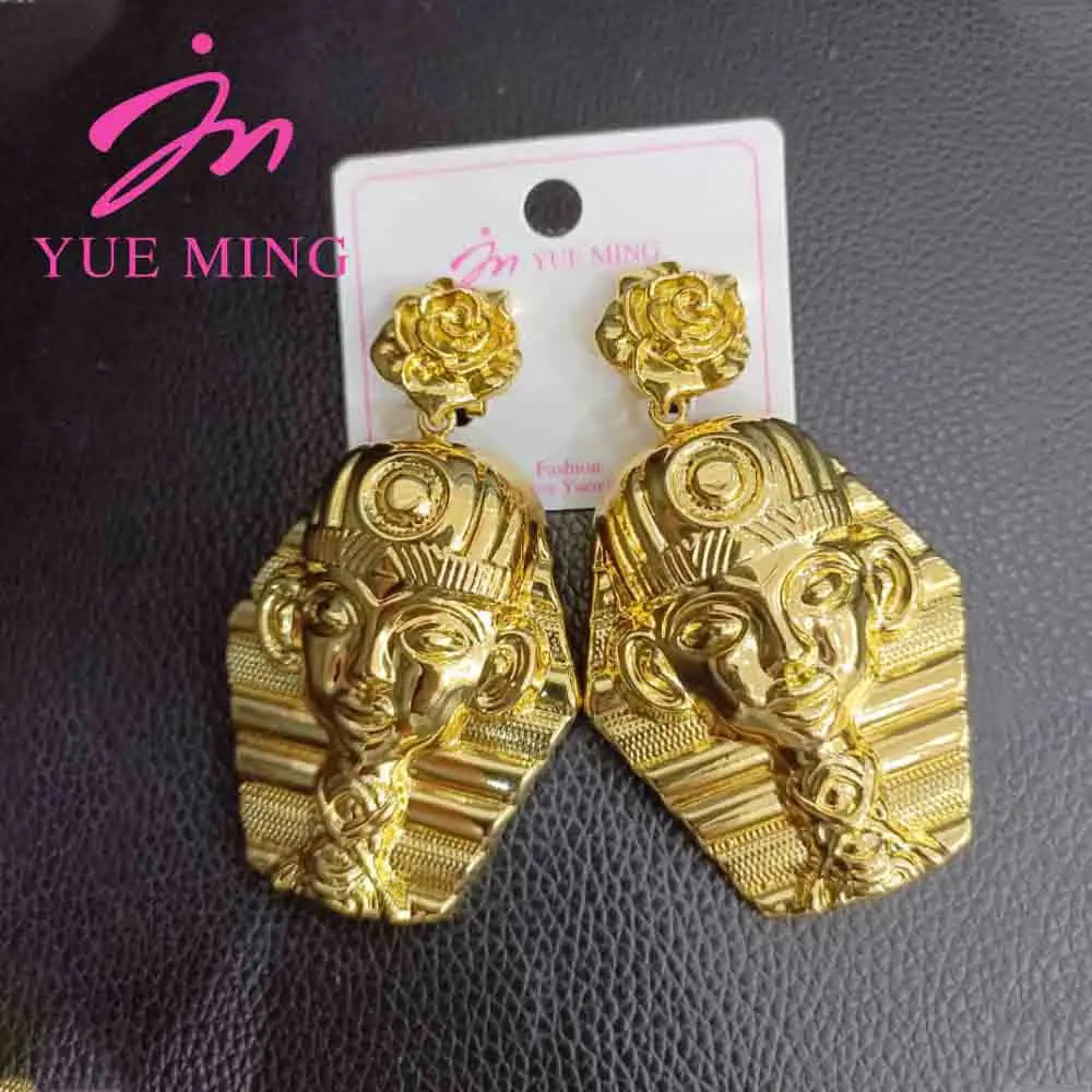 Vintage Jewelry Set Pyramid Ancient Egyptian Pharaoh Pendant Gold Copper Necklace Earrings Womens Jewelry Accessories Gifts 241112