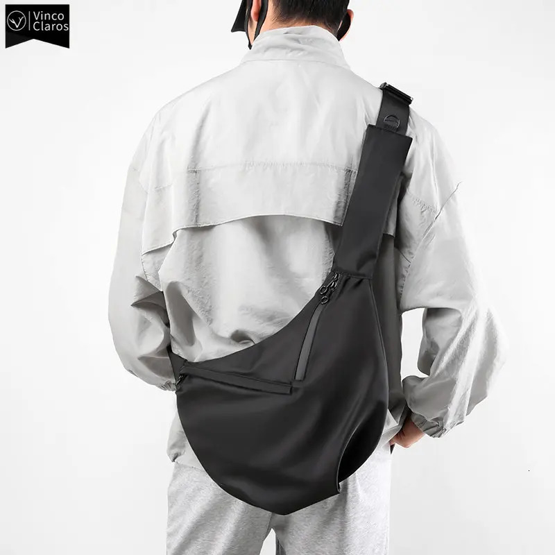 VC Minimalist ner Messenger Bags for Men Large Capacity Mens Chest Bag Waterproof Lightweight Nylon Sling Shoulder Man 241111