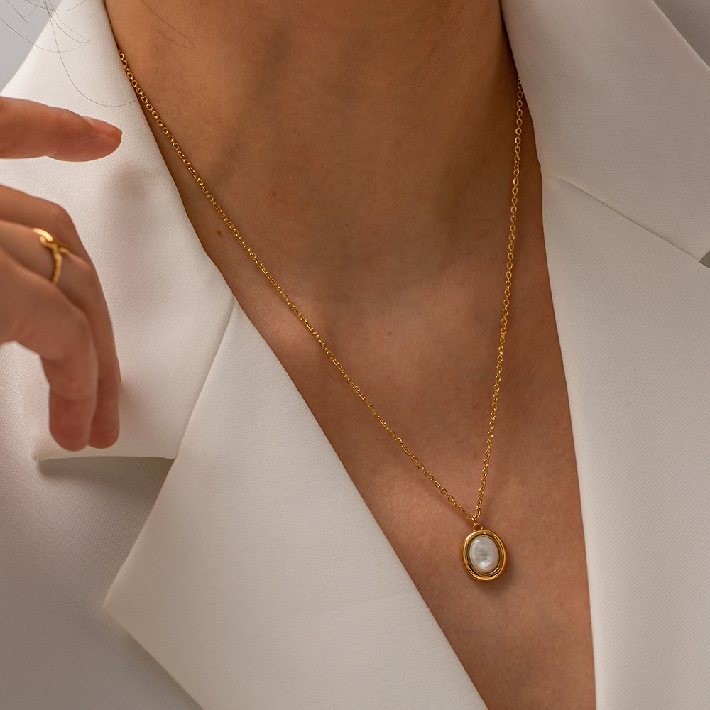 Oval Natural Opal Pendant Necklace for Women Plated 18k Gold Stainless Steel Designer Jewelry Free Shipping Wholesale