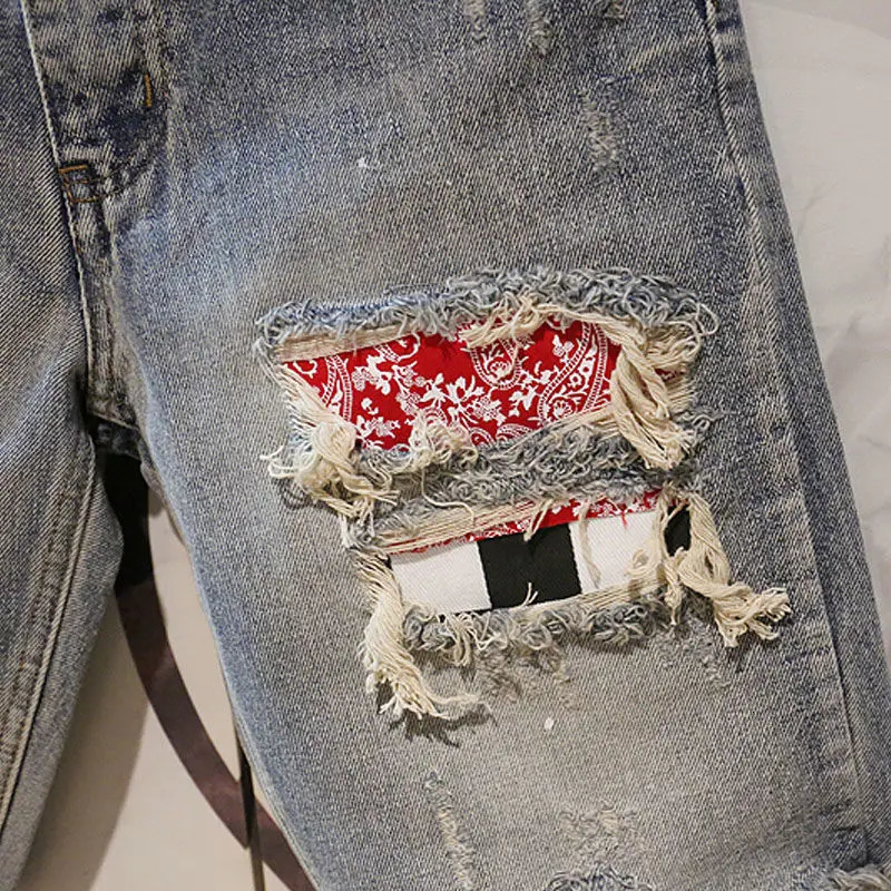 Man Denim Shorts with Text Ripped Embroidery Short Jeans Pants for Men er in Original Trend 2024 Summer Retro 241112