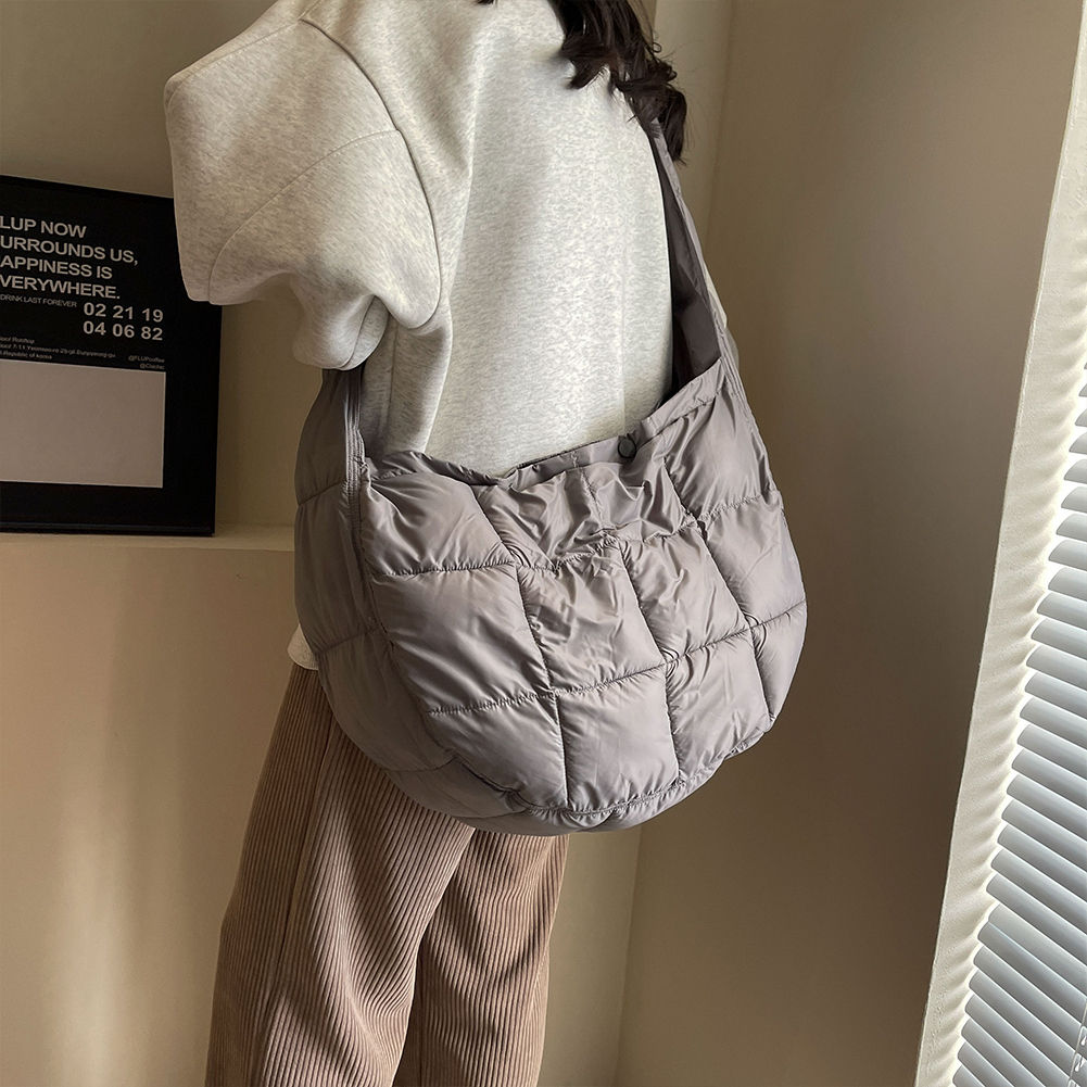 Quilted Underarm Bag Small Quilted Handbag Solid Color Diamond Lattice Bag Soft Simple Handbag Large Capacity Casual Clutch Bags