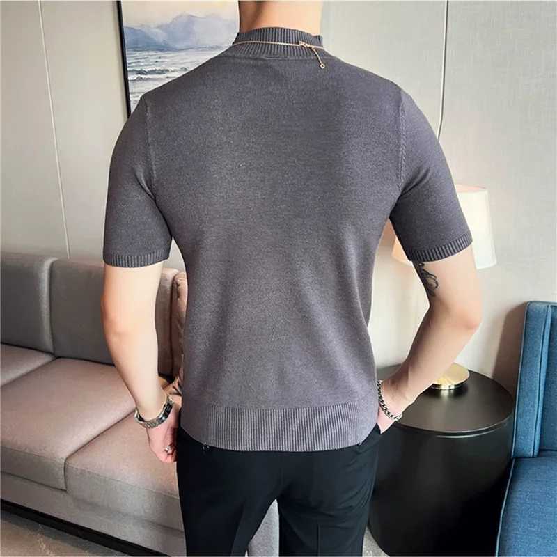 Autumn mens half neck knitted T-shirt Korean version slim fit solid latte elastic casual thin sweater mens clothing W2411111