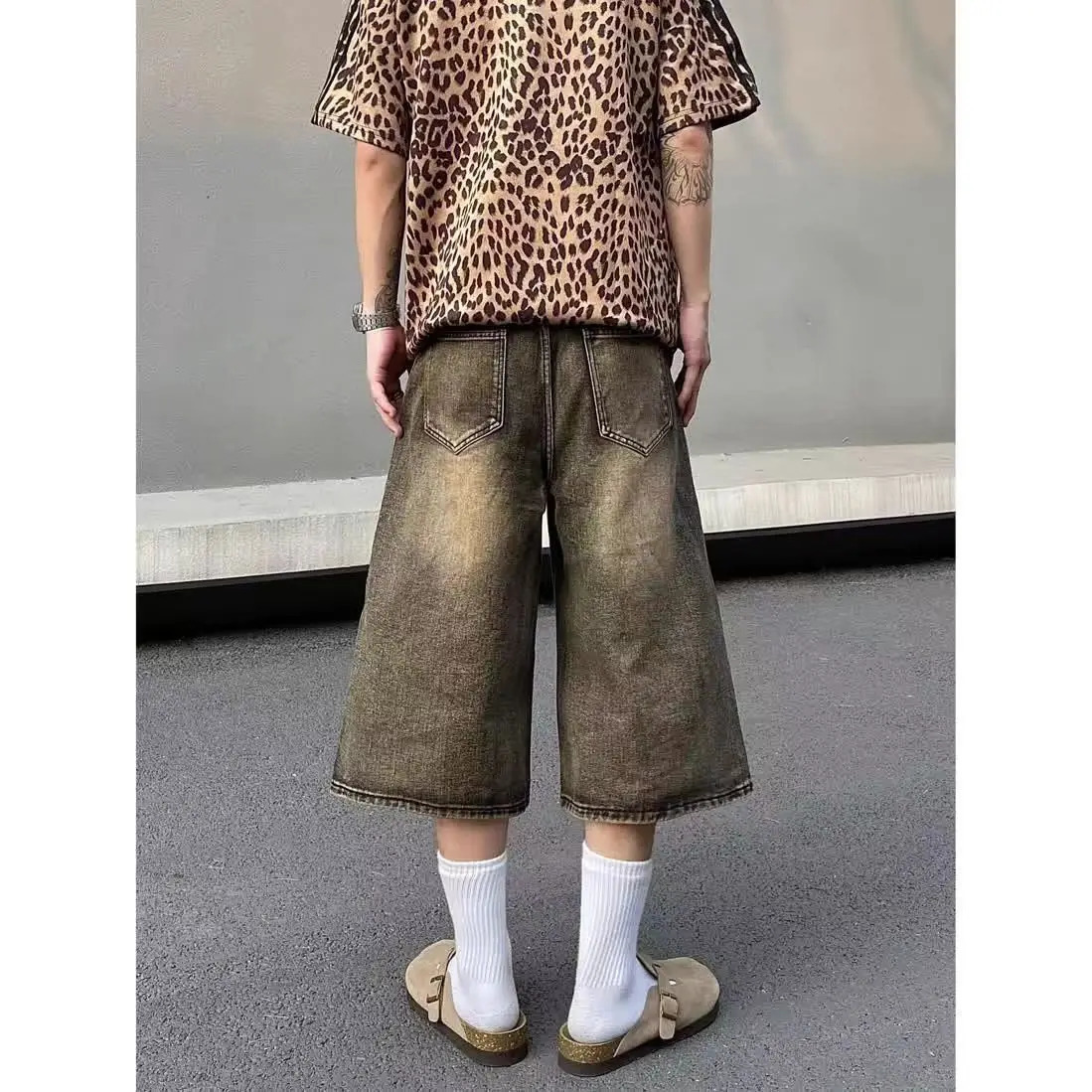 American retro cropped men wide leg jeans Y2k Gothic washed loose straight casual couple shorts sweatpants 241112