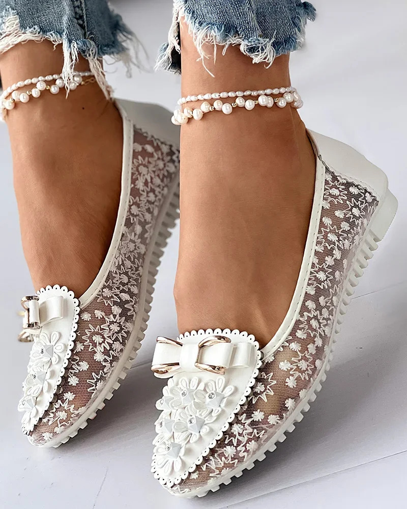 Summer Breathable Solid Color Vulcanized Shoes Flower Embroidered Bow Loafers Womens Anti Slip Flower Sports Shoes Chaussure Womens 241111