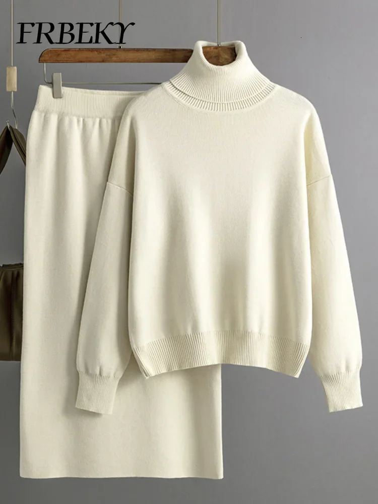 Dress set solid color turtle neck sweater half body bag hip set womens 2-piece casual knitted set 241112