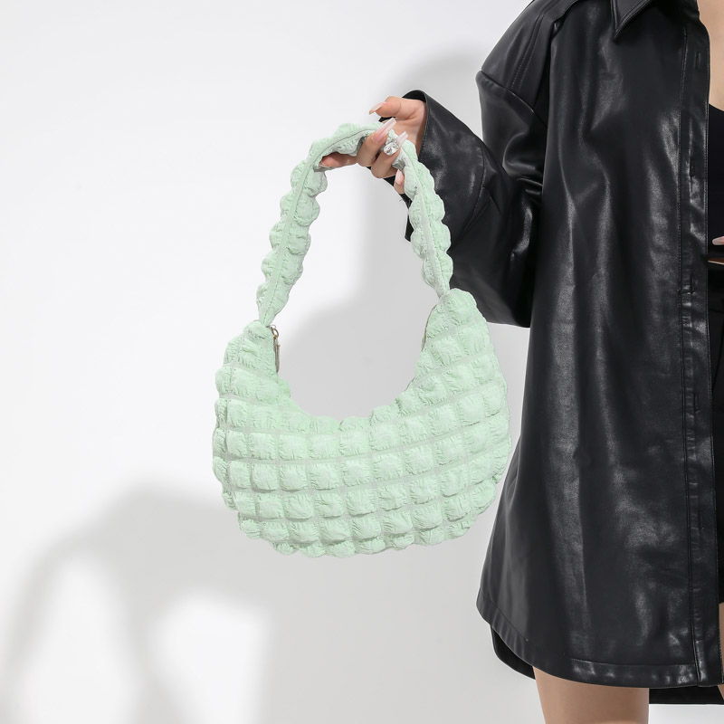Women's Bag Quilted Top Handle Bag Pleated Bubbles Cloud Shoulder Bag Cute Causal Handbags Purse Hobo Bag Ladies Small Tote Bags