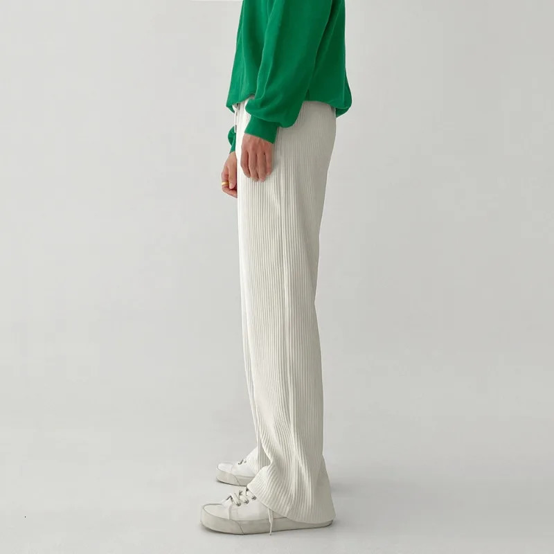 Mens summer streetwear pleated casual straight leg pants mens running and jogging sports pants 241111