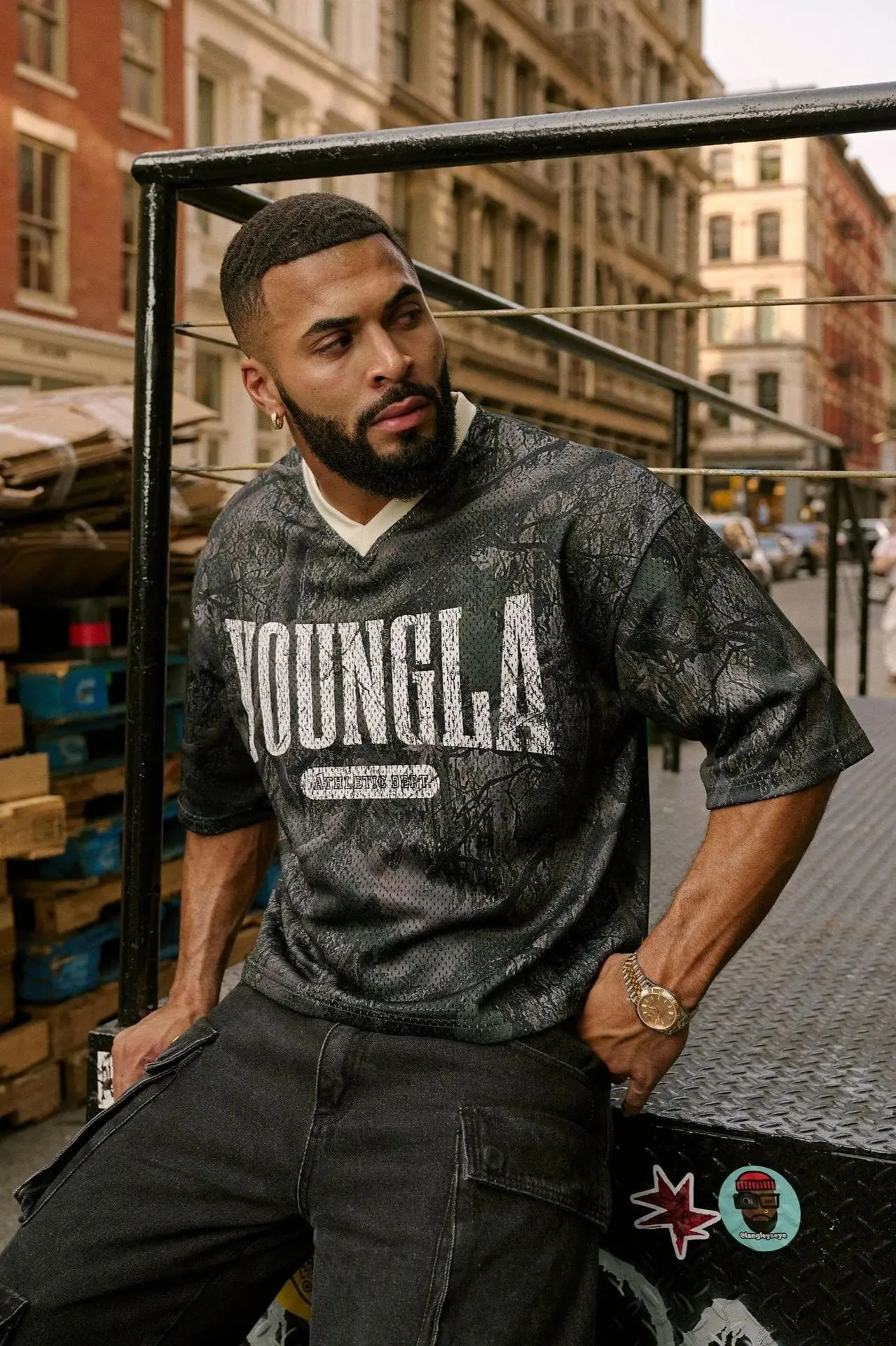 American style mens casual oversized T-shirt for summer sports and fitness quick drying breathable mesh short sleeved T-sh 241112