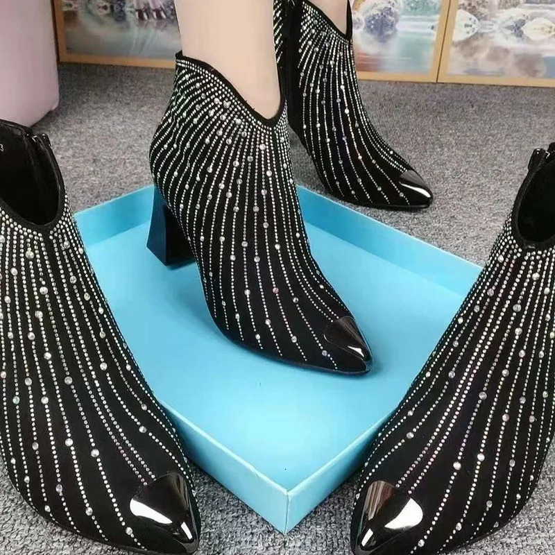 Rhinestone Womens Ankle Boots Fashionable Autumn/Winter Shoes Shiny Short Boots Side Zipper Pointed Toe Black 241111