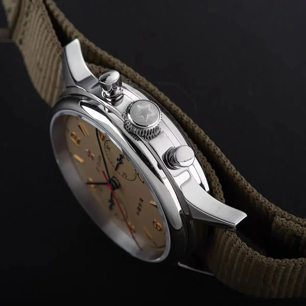 Mens Watch 1963 Pilot Watch 42mm Retro Quartz Chronograph 241112