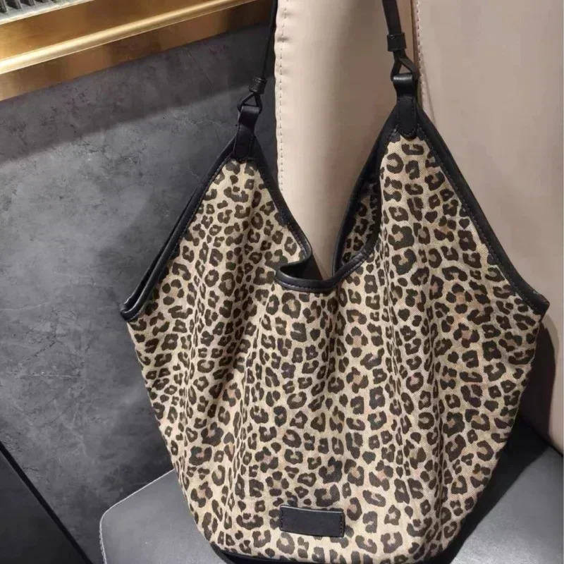Retro Leopard Handbag Womens Fashion Y2k Shoulder Bag Korean Fashion Fashion Handbag 241111