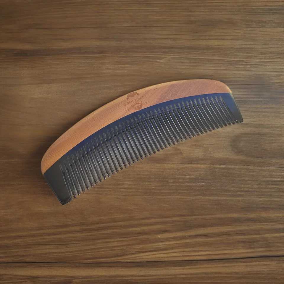 Elegant mens horn and sandalwood wood grain beard comb anti-static wood grain beard comb mens hair comb with PU leather W241112