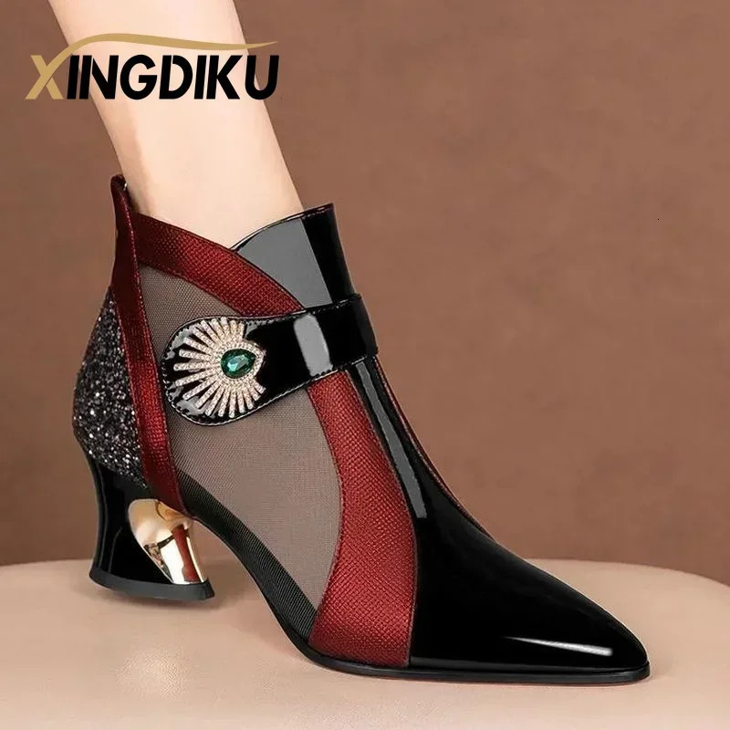 Summer Mesh Breathable Sandals High Heels with Diamond Decorations Retro British Style Sandals Womens Leather Boots 241111