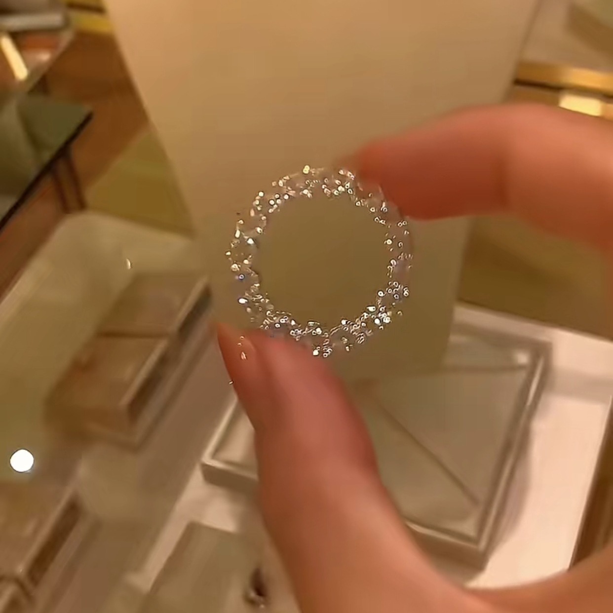 Rulalei Brand Top Sell Sparkling Wedding Rings Elegant Luxury Genuine 100% 925 Sterling Silver Round Cut White Moissanite Diamond Eternity Women Band Ring Gift
