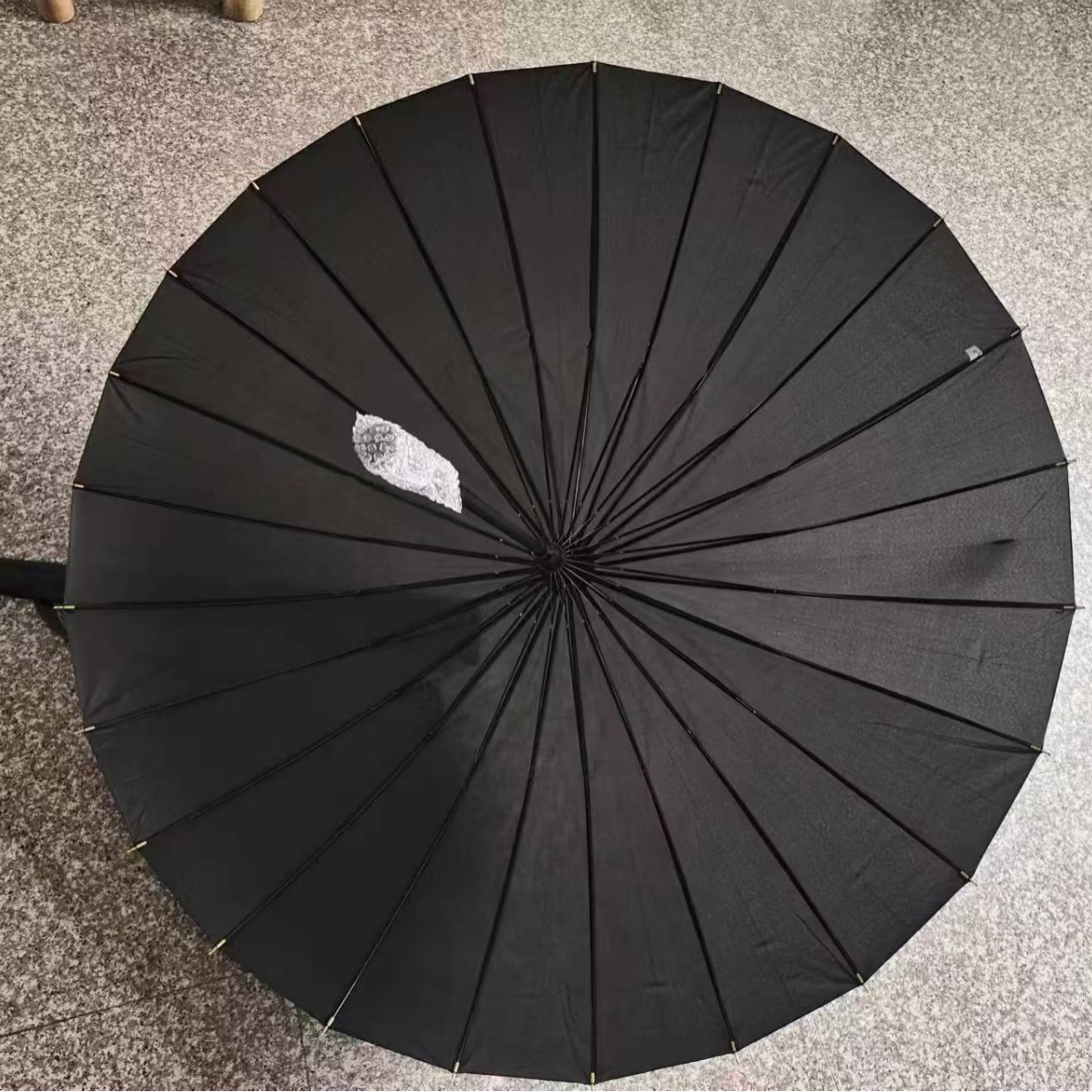 Durable Storm-Proof Straight Pole Umbrella with Reinforced 30 Rib Construction & Extended Handle